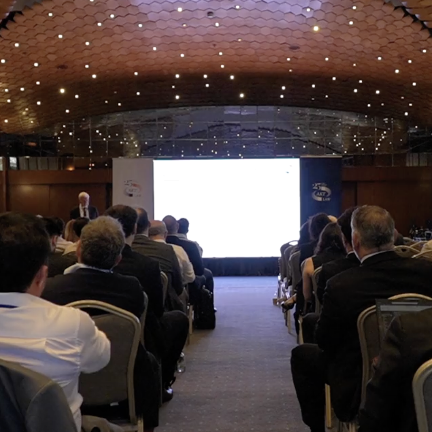 AKT ve Reed Smith İş Birliğiyle İstanbul Denizcilik Haftası 2026 Kapsamında Düzenlenen Seminerde Denizcilik Finansmanı, Risk Yönetimi ve Uyuşmazlık Çözümüne İlişkin Uluslararası Perspektifler Ele Alındı